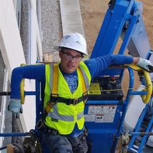 Meet your Posher, Dariel